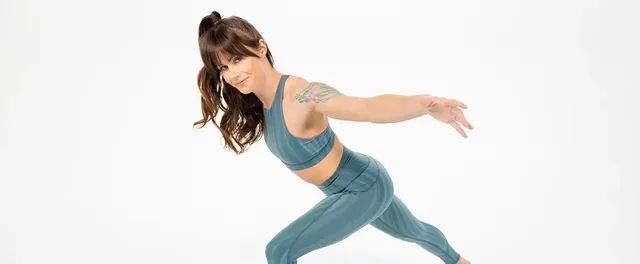 10-minute-bodyweight-barre-workout.webp