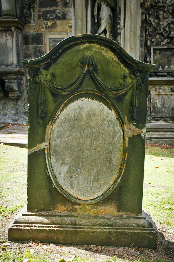 kirkyard9.png