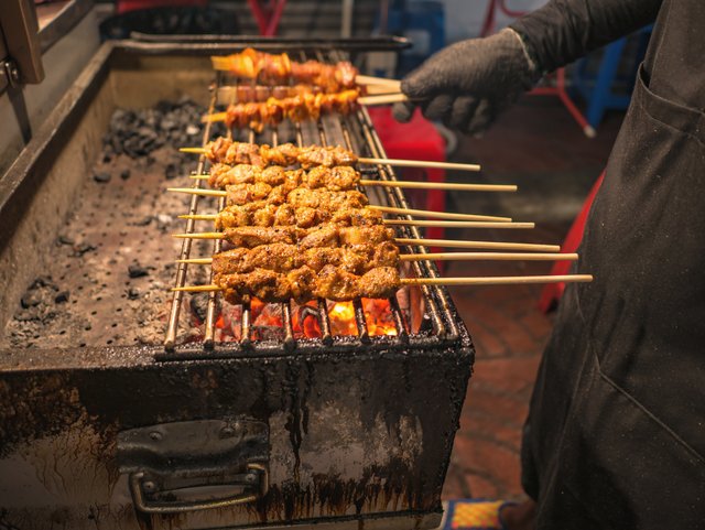 vecteezy_chinese-style-grilled-goat-meal-in-bangkok-china_11250272.jpg