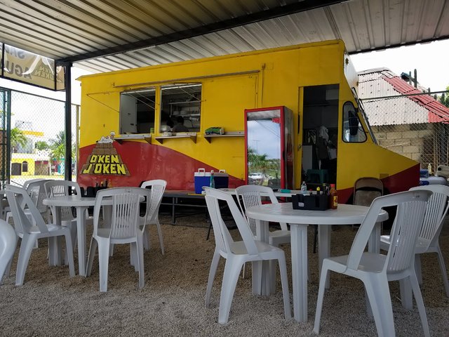 20180624_131303-oken-joken-food-truck-tulum-1200.jpg