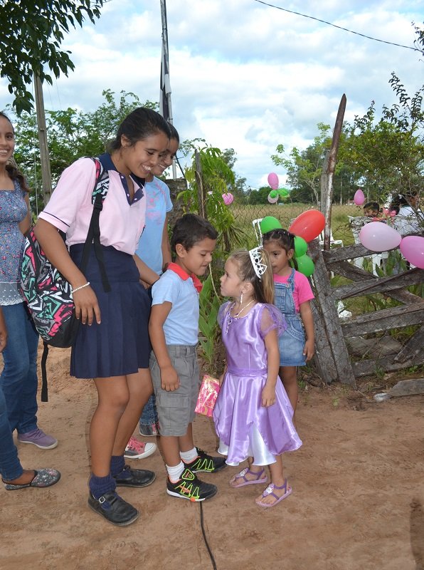 kindergeburtstag-paraguay-empfang-2.jpg