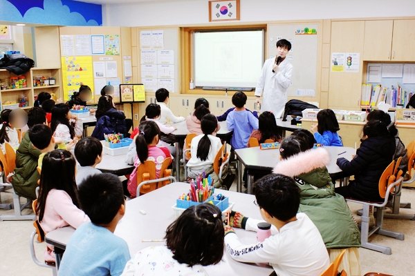 초등학교 성교육 한의사교의 이승환5.JPG