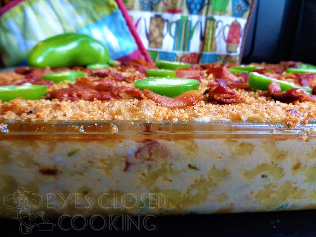 EyesClosedCooking-JalapenoMacCheese---02.jpg