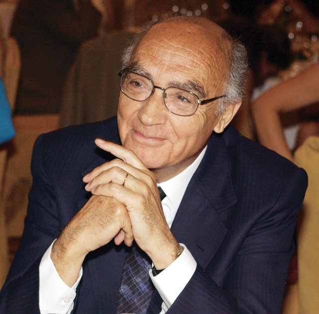 Jose-Saramago-2001.jpg