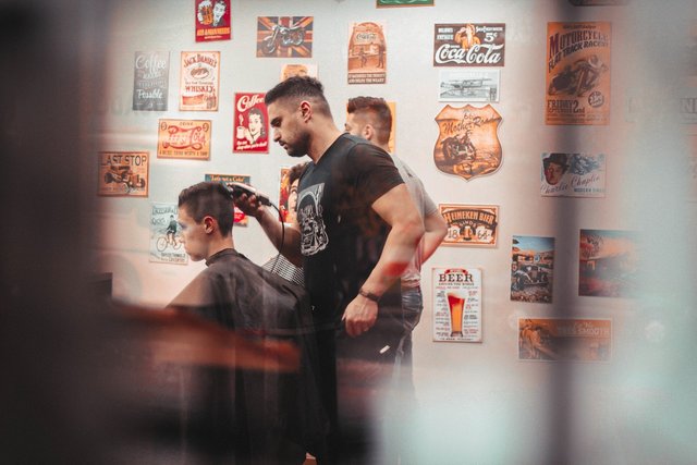 barbershop-2605079_1280.jpg