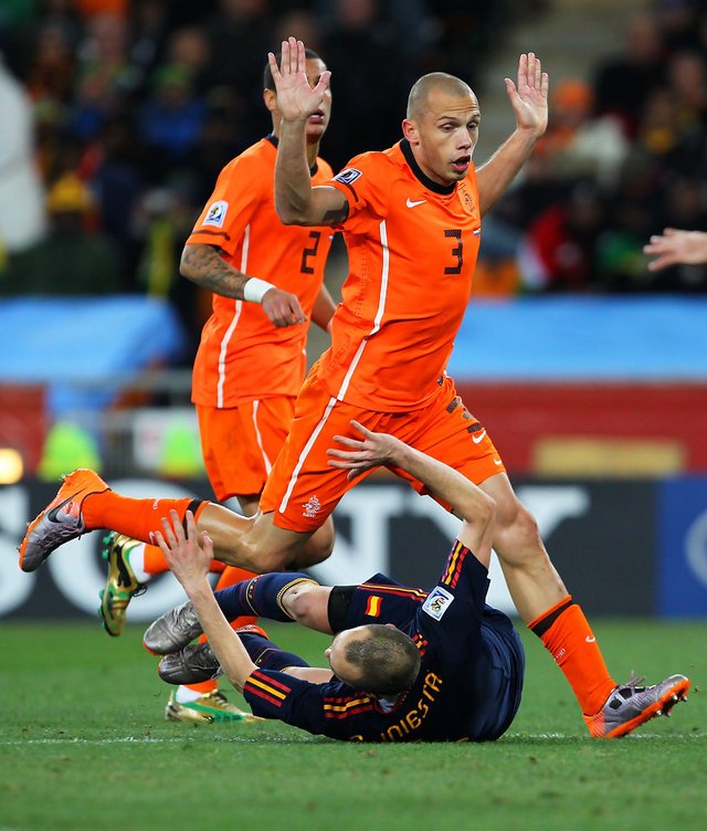 Netherlands+v+Spain+2010+FIFA+World+Cup+Final+kPGDmN2yosgx.jpg