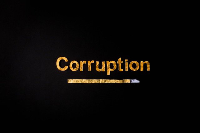 corruption-5799757_1280.jpg