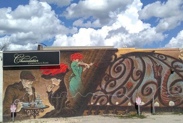 Winnipeg St Boniface Mural b.jpg