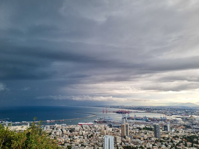 Louis Promenade in Haifa