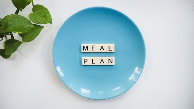 meal-plan-4232109_1280.jpg