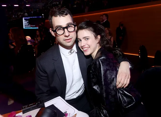 margaret-qualley-jack-antonoff-pictures.webp