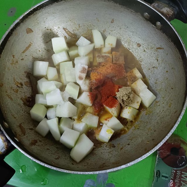 377aa397-fc40-4437-855d-d953bacef51d.jpeg