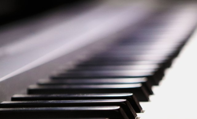 PianoKeys.jpg