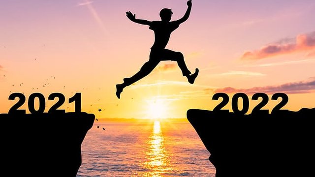 2022-year-jumping-sea-happy-new-year-hd-wallpaper-preview.jpg