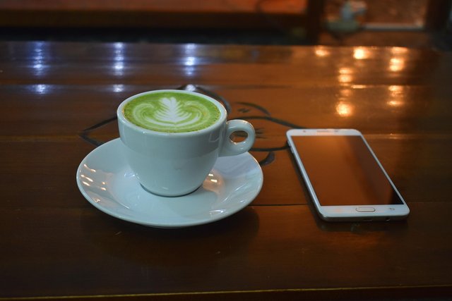 green-tea-latte-2647523_1280.jpg