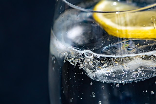 lemonade-7014122_1280.jpg