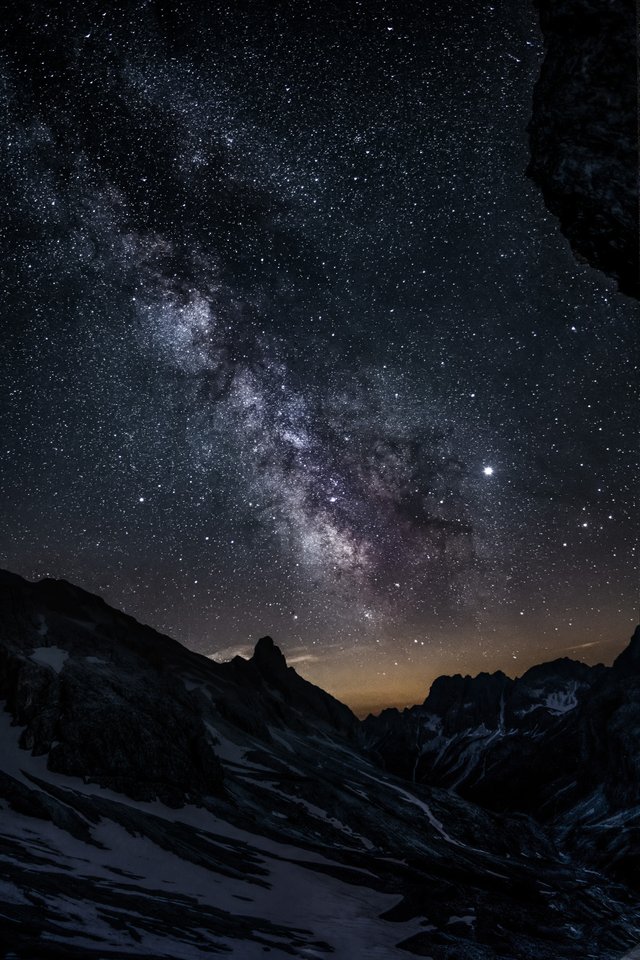 photo-of-mountain-under-starry-night-sky-2670898.jpg