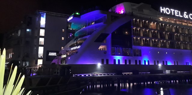 sunborn-yacht-hotel-gibraltar-l1.jpg