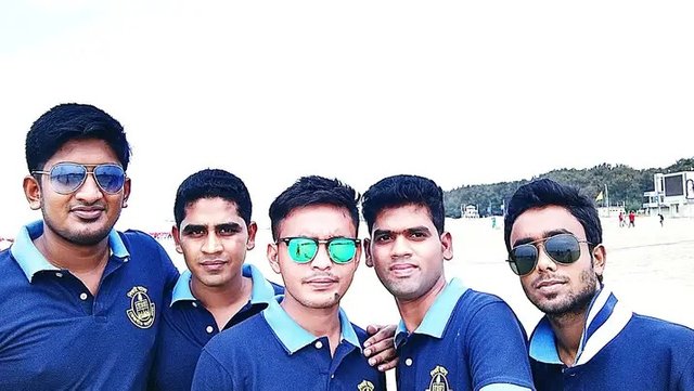 img_1_1748080184208.jpg