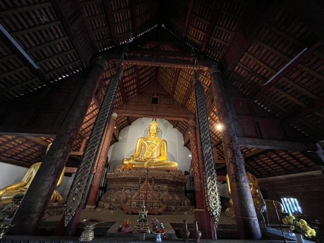 Wat Phra Kaew Don Tao Suchadaram4.jpg