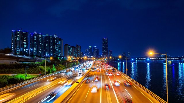 beautyful-traffic-seoul-night-cityscape-south-korea-with-motion-blur_335224-416.jpg