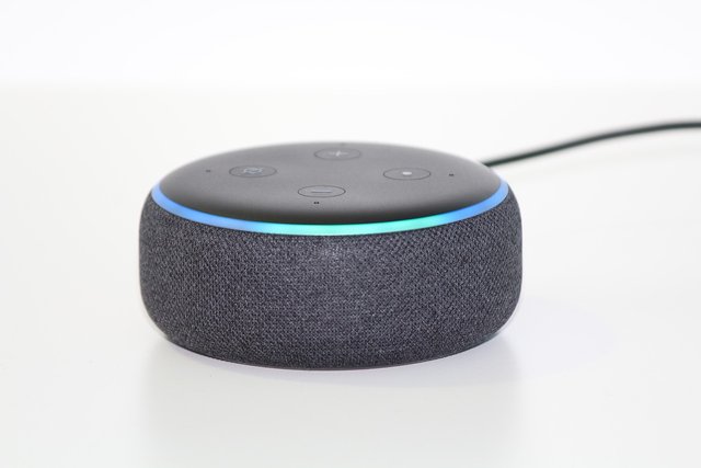 alexa-4758340_1280.jpg
