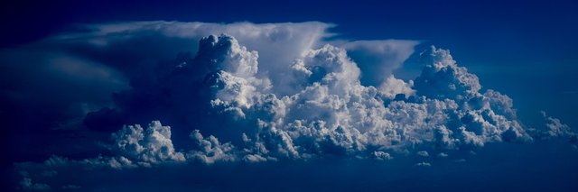 clouds-3526558_1280.jpg