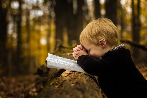 Child praying 1 .jpg