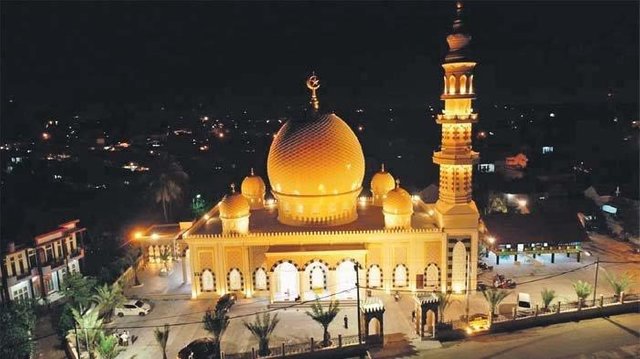 indahnya-masjid-kl.jpg