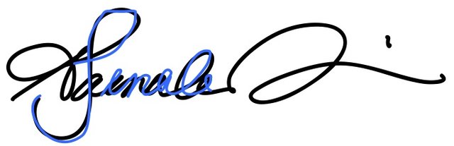 Kamala_Harris_Signature_Finale.jpg