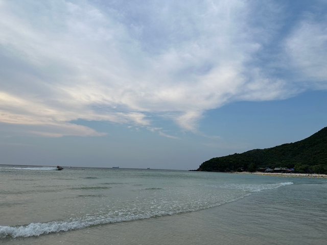 Koh Larn9.jpg