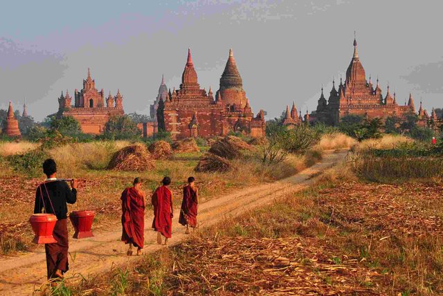 bagan_temples_day_monks.jpg