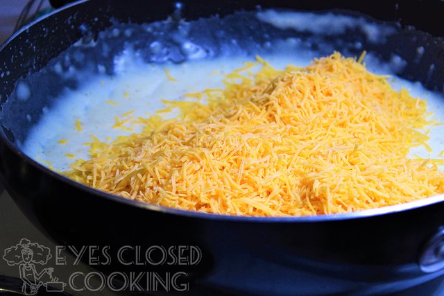 Eyes-Closed-Cooking---Mushroom-Mac-And-Cheese---03.jpg