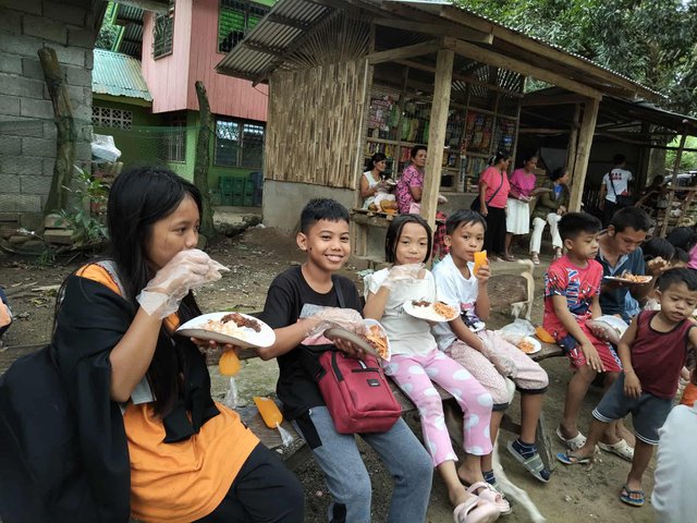 received_717162054465569.jpeg