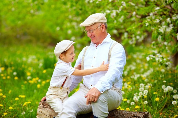 depositphotos_72066633-stock-photo-grandson-playing-with-grandpa-in.jpg