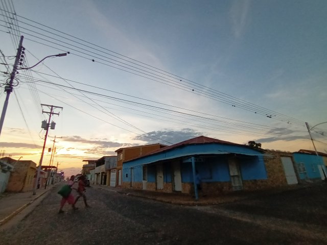 20250401_182244.jpg