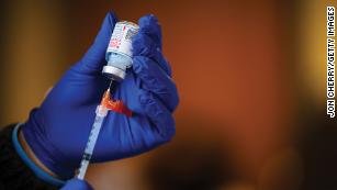 211103170531-moderna-vaccine-syringe-0212-medium-plus-169.jpg