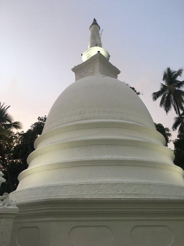 Bellanwila Raja Maha Vihara stupa.JPG