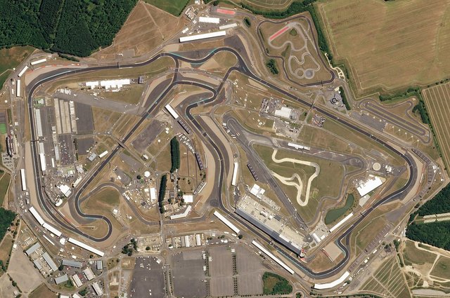 Silverstone_Circuit.jpg