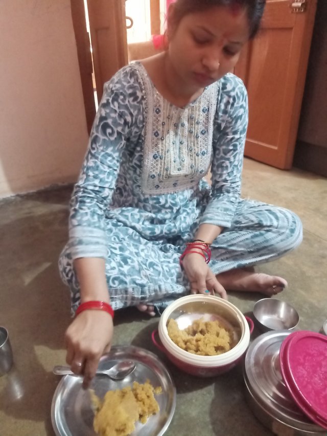 img2.jpg