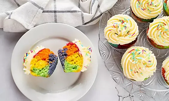 Rainbow-cupcakes-18-of-18.webp