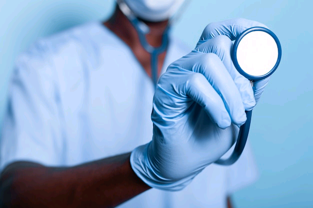 close-up-african-american-hand-holding-stethoscope_482257-19507.jpg