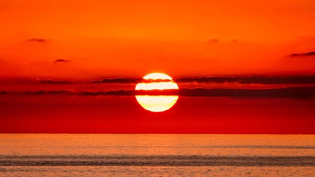 sunset-8331285_1280.jpg