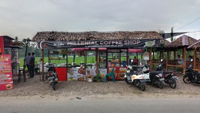 Milenial Coffee Shop.jpg