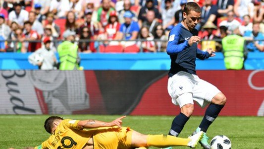 josh-risdon-australia-antoine-griezmann-france-world-cup-2018_h5b7xz56a8fh1xlnj5we9q7fw-1.jpg