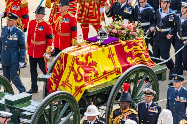 Queen_Elizabeth_II's_Funeral_and_Procession_(19.Sep.2022)_-_09.jpg