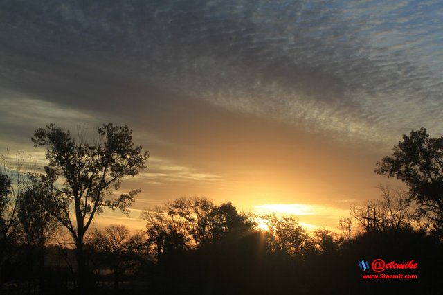 morning dawn sunrise landscape golden-hour skyscape SR0344.JPG