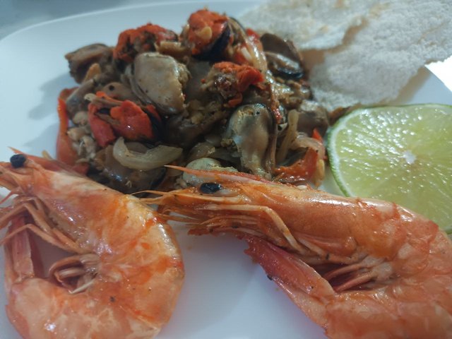 Mariscos Salteados 4..jpg