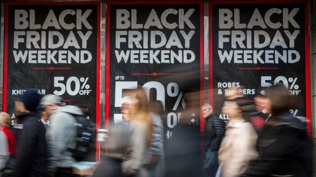 Black-Friday (1).jpg