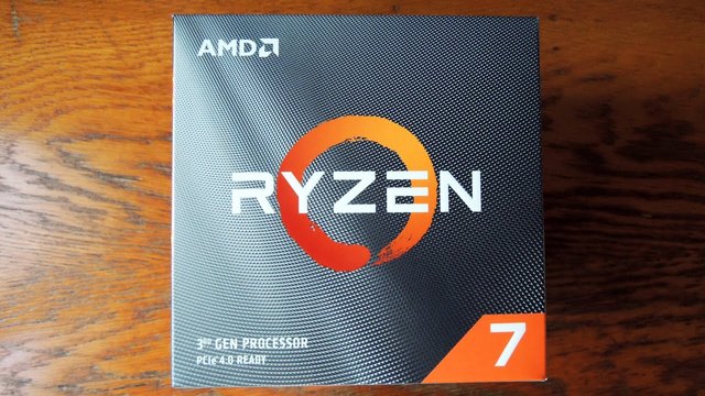 AMD Ryzen 7 3700X (2).jpg